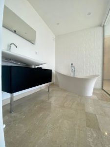 Salle de bain de la villa