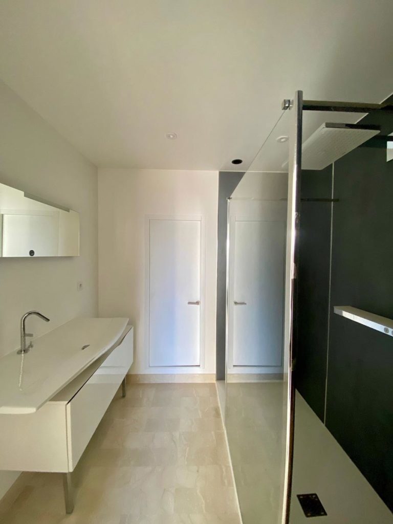 Salle de bain de la villa